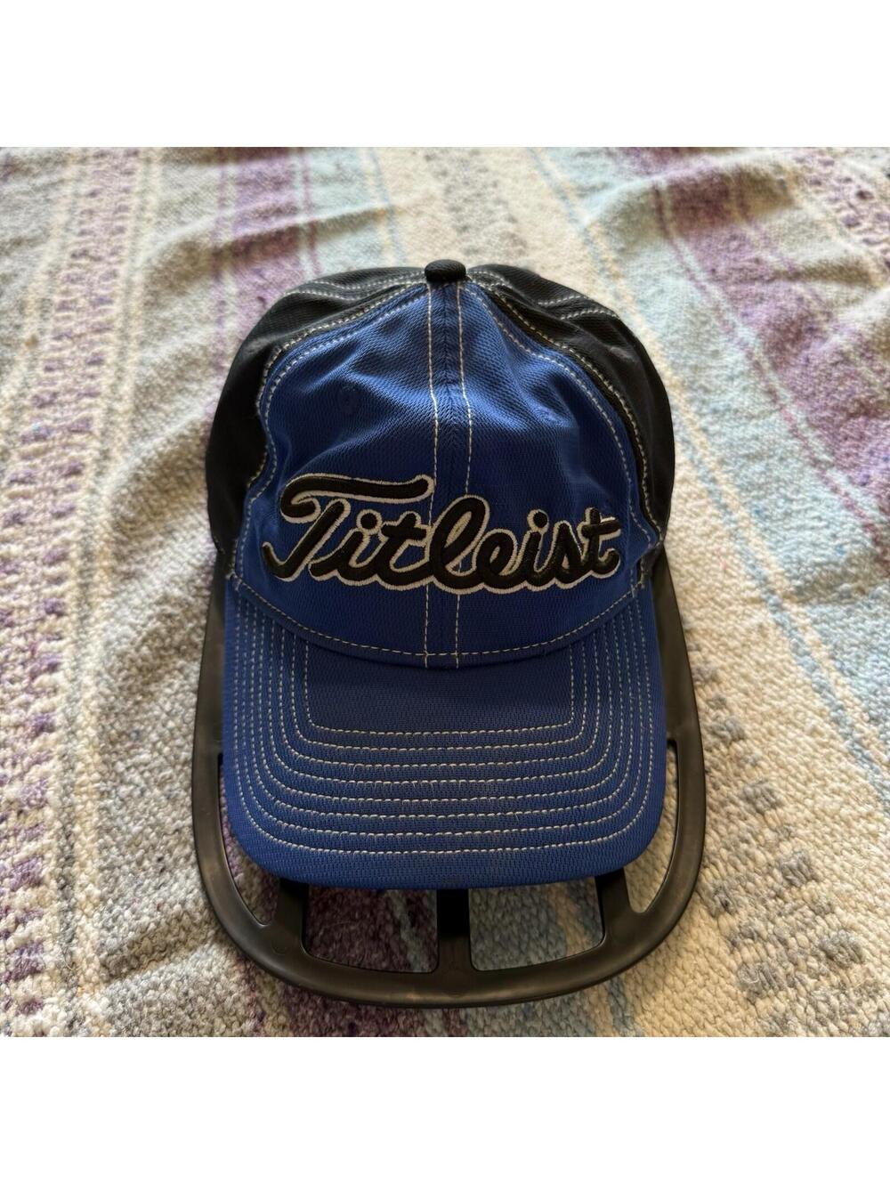 Vintage 90s/00s RARE Blue Black Titleist Golf Sports Cap Hat OSFA